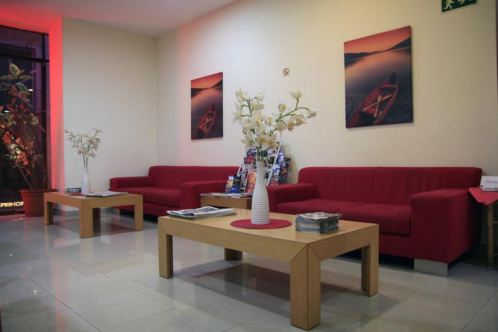 Eden Paraiso Neptuno Madrid Exterior foto